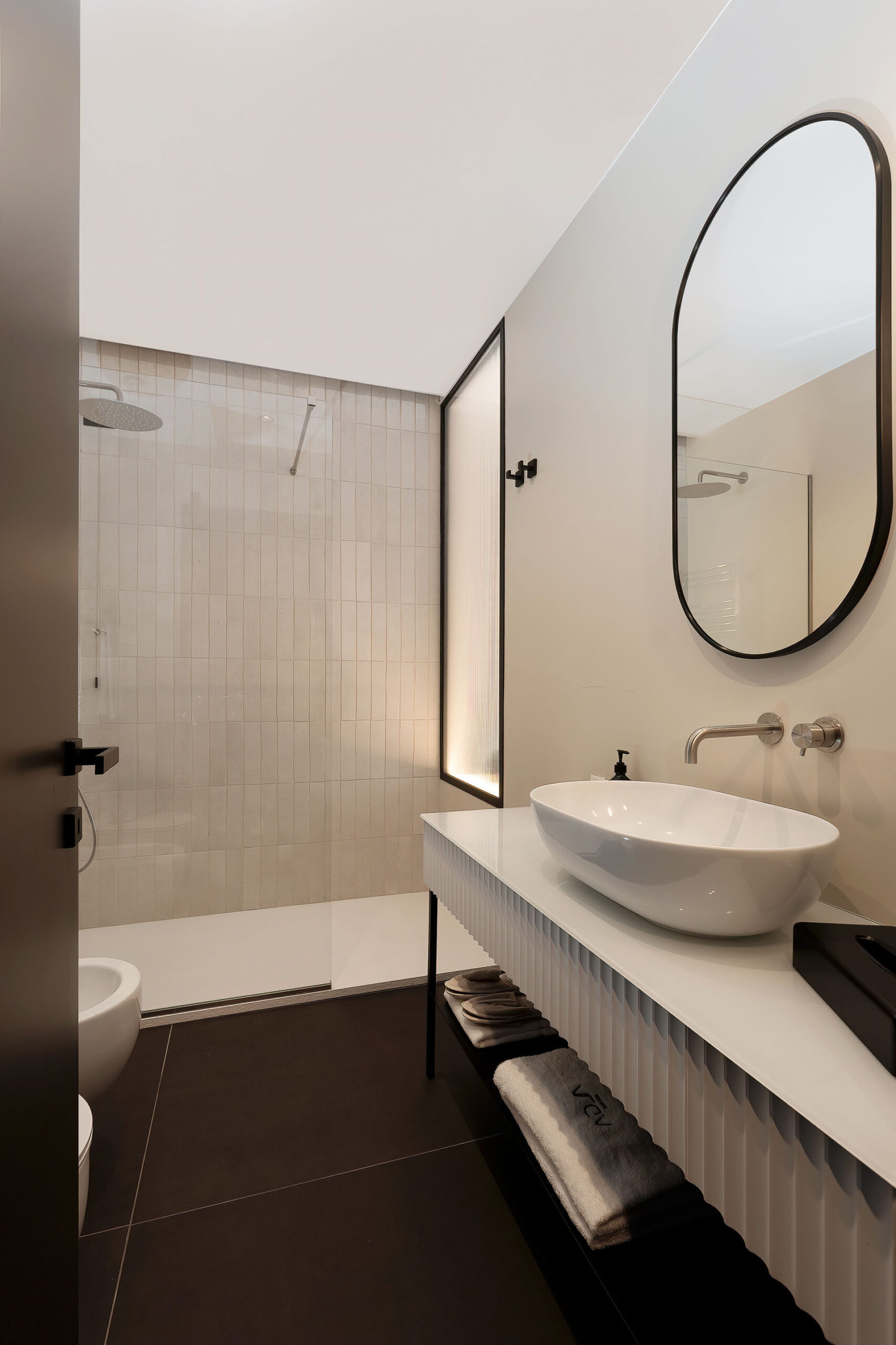 camera queen superior bagno
